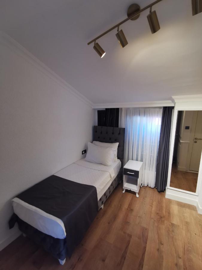Efzen Hotel Istanbul Exterior photo