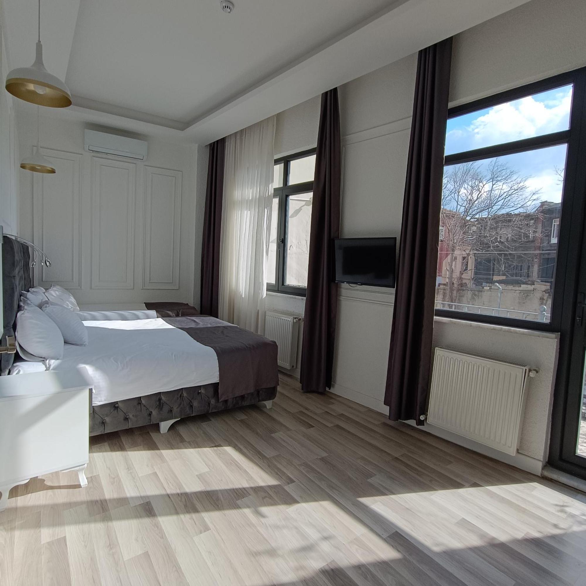 Efzen Hotel Istanbul Exterior photo